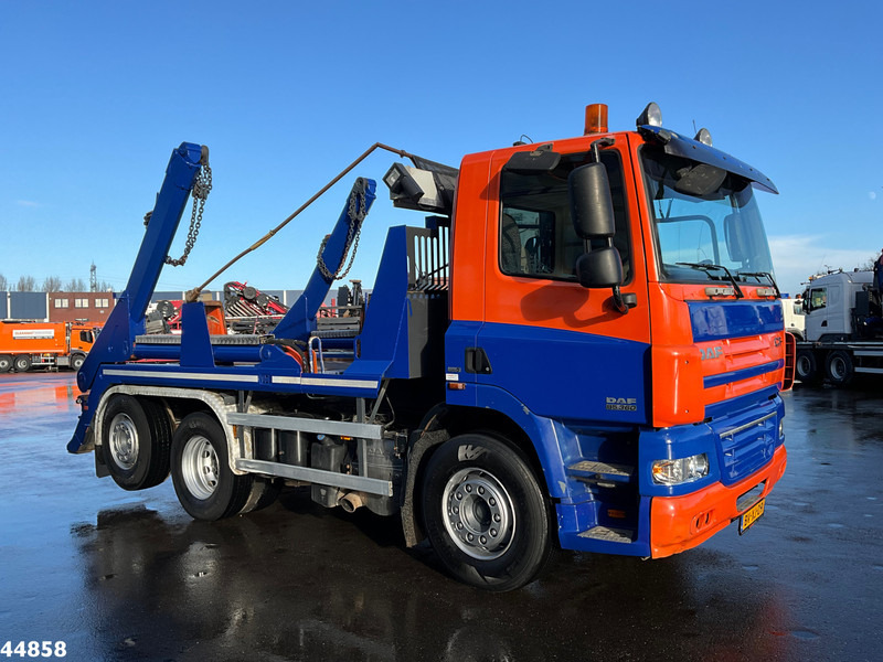 Skip loader truck DAF FAN 85 CF 360 Manual VDL 18 Ton portaalarmsysteem: picture 10
