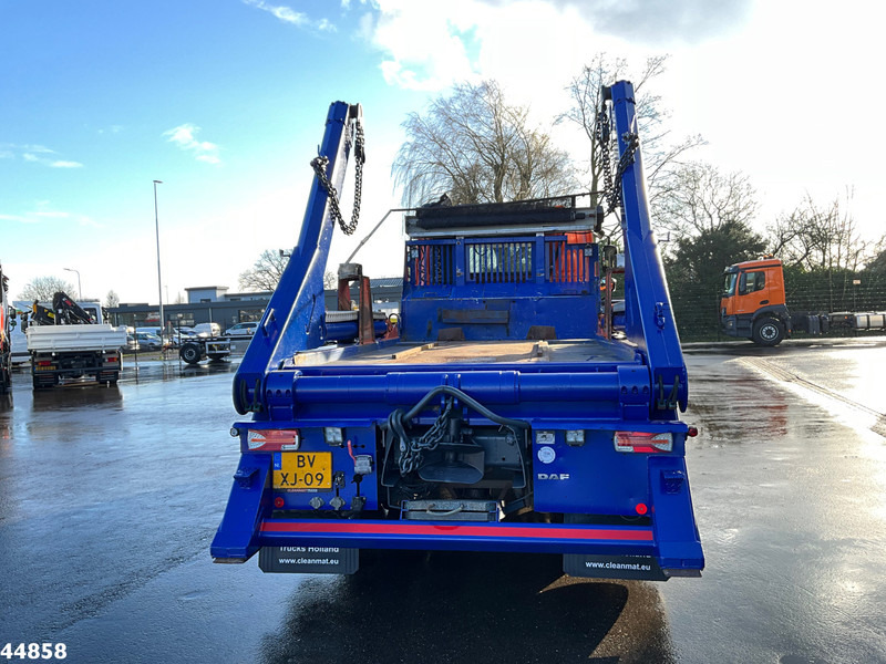 DAF FAN 85 CF 360 Manual VDL 18 Ton portaalarmsysteem - Skip loader truck: picture 4 DAF FAN 85 CF 360 Manual VDL 18 Ton portaalarmsysteem - Skip loader truck: picture 4