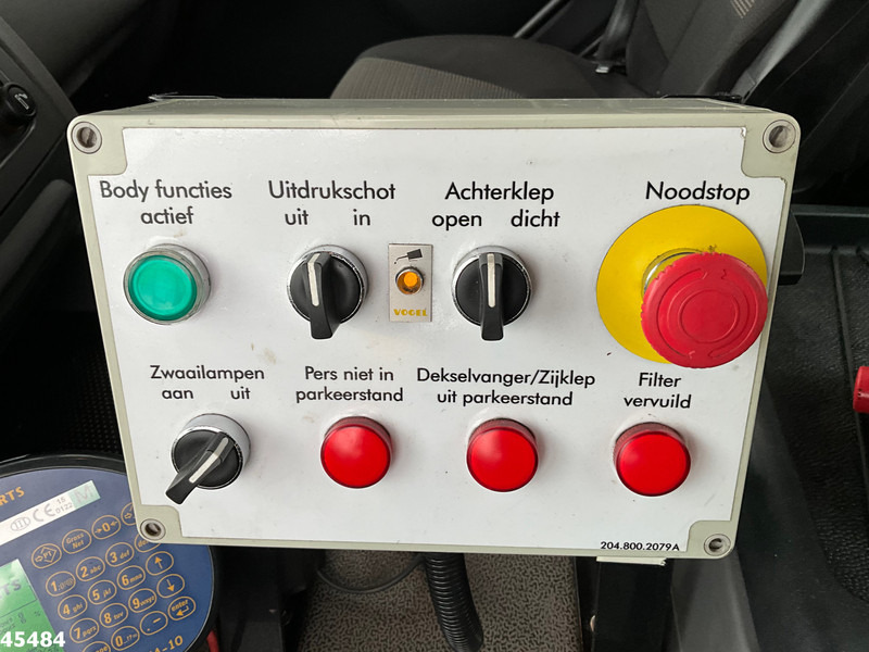 Garbage truck DAF FAN CF 290 Euro 6 Hiab 21 Tonmeter laadkraan: picture 16