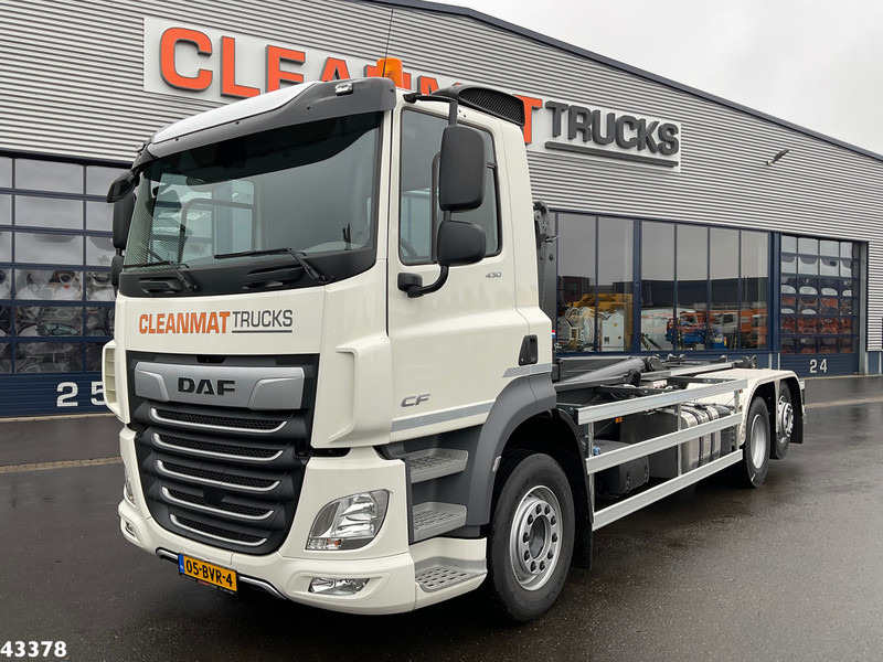 DAF FAN CF 430 VDL 21 Ton haakarmsysteem - Hook lift truck: picture 2 DAF FAN CF 430 VDL 21 Ton haakarmsysteem - Hook lift truck: picture 2