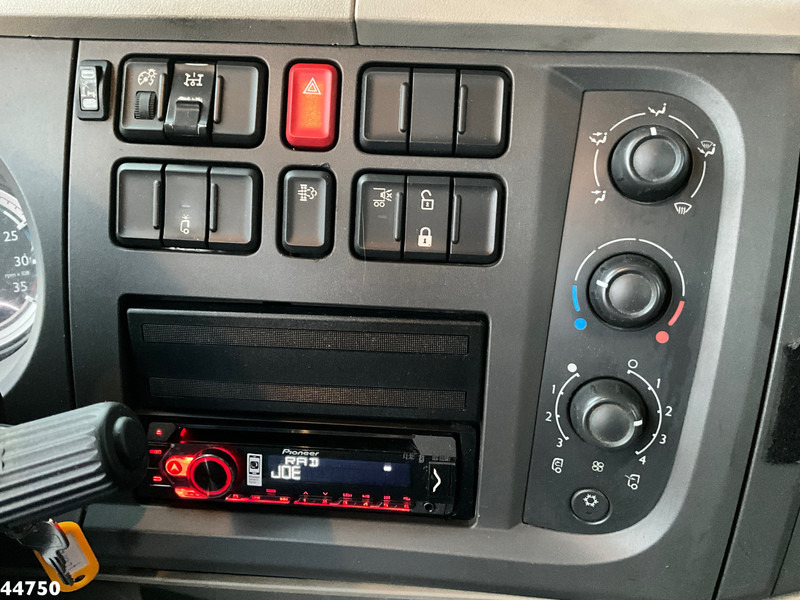 Tipper, Crane truck DAF FAN LF 220 Euro 6 Hiab 11 Tonmeter laadkraan Just 166.649 Km!: picture 17