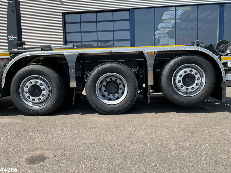 Hook lift truck DAF FAQ XD 450 VDL 30 Ton haakarmsysteem: picture 8 Hook lift truck DAF FAQ XD 450 VDL 30 Ton haakarmsysteem: picture 8