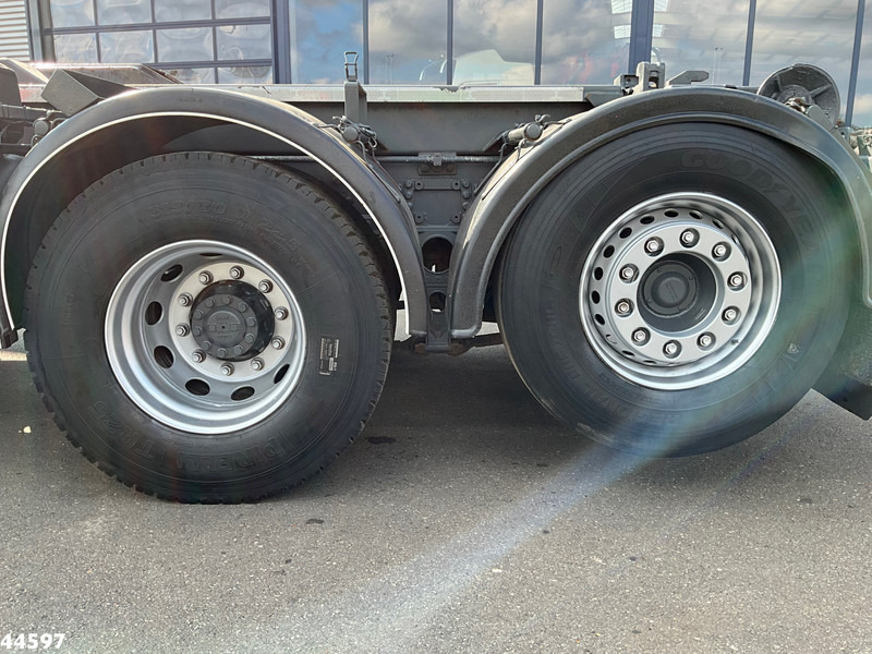 Lease a DAF FAX 85 CF 360 8x2 Euro 5 Hiab 16 Tonmeter laadkraan DAF FAX 85 CF 360 8x2 Euro 5 Hiab 16 Tonmeter laadkraan: picture 12