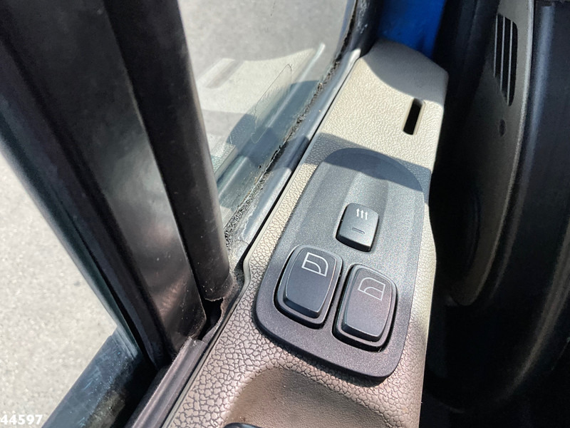 Lease a DAF FAX 85 CF 360 8x2 Euro 5 Hiab 16 Tonmeter laadkraan DAF FAX 85 CF 360 8x2 Euro 5 Hiab 16 Tonmeter laadkraan: picture 16