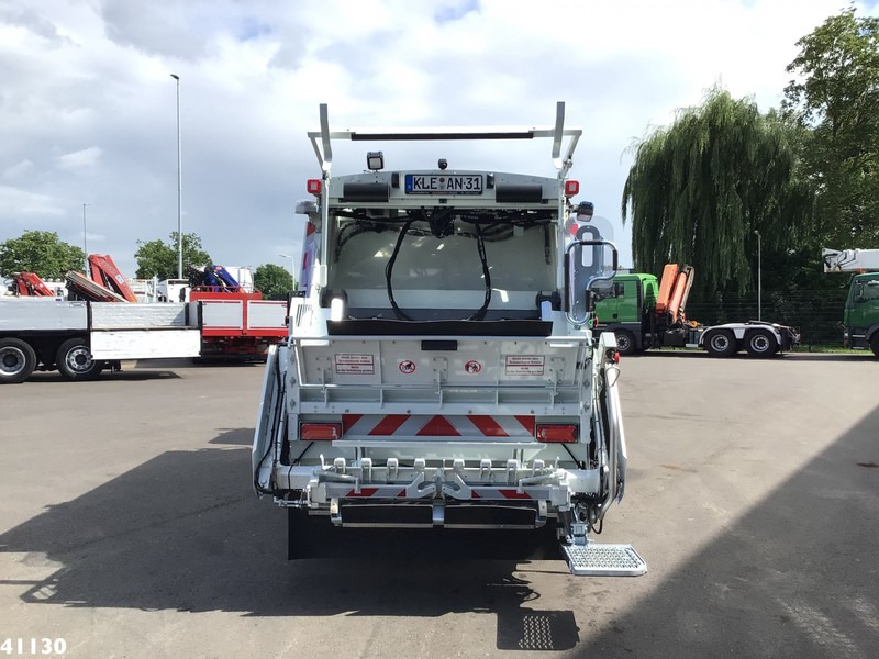 FUSO Canter 9C18 Zoeller 7m3 - Garbage truck: picture 4 FUSO Canter 9C18 Zoeller 7m3 - Garbage truck: picture 4