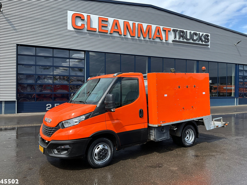 Iveco Daily 35C14 Euro 6 ROM Toilet servicewagen - Vacuum truck: picture 2 Iveco Daily 35C14 Euro 6 ROM Toilet servicewagen - Vacuum truck: picture 2