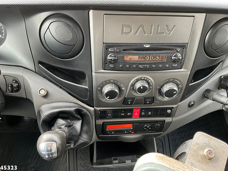 Snow removal vehicle Iveco Daily 70C17 Nido zoutstrooier: picture 17 Snow removal vehicle Iveco Daily 70C17 Nido zoutstrooier: picture 17