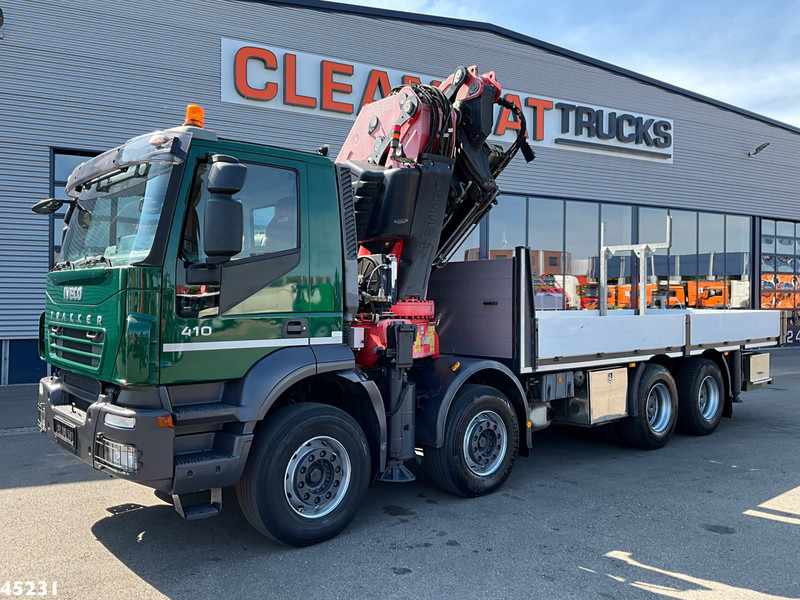 Iveco Trakker AD410T41 Fassi 80 Tonmeter laadkraan + Fly-Jib Just 80.441 Km! - Crane truck: picture 5 Iveco Trakker AD410T41 Fassi 80 Tonmeter laadkraan + Fly-Jib Just 80.441 Km! - Crane truck: picture 5