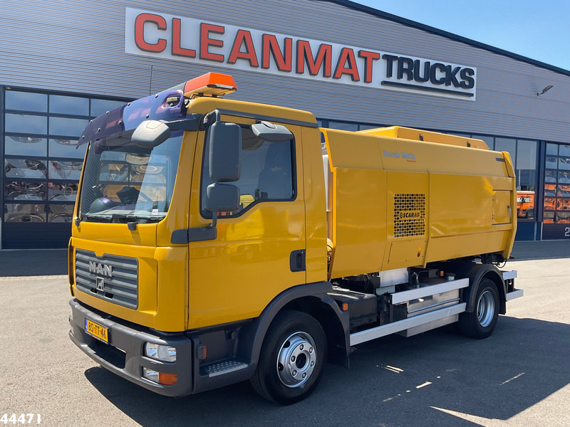 MAN TGL 12.180 Scarab Merlin Just 214.747 km! - Road sweeper: picture 2 MAN TGL 12.180 Scarab Merlin Just 214.747 km! - Road sweeper: picture 2