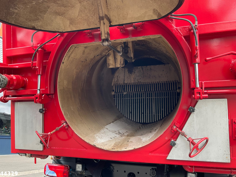 Vacuum truck MAN TGS 26.360 6x4H Simon Moos Combi: picture 14