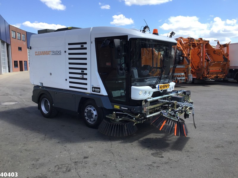 Ravo 5-SERIES 580 with 3-rd brush - Road sweeper: picture 5 Ravo 5-SERIES 580 with 3-rd brush - Road sweeper: picture 5