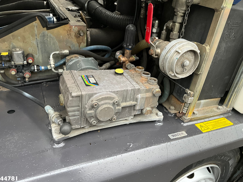 Lease a Ravo 540 CD Euro 6 with 3-rd brush Ravo 540 CD Euro 6 with 3-rd brush: picture 11