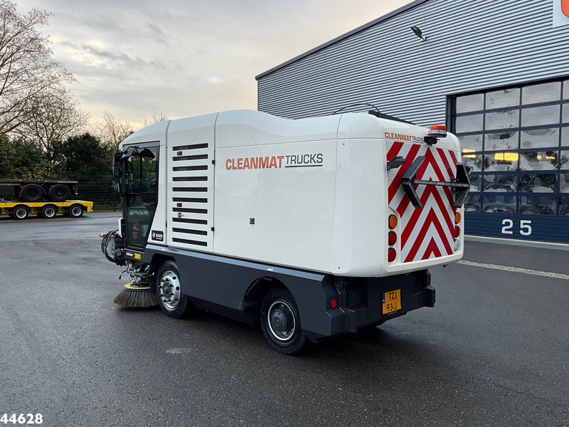 Lease a Ravo 540 Euro 6 with 3-rd brush Ravo 540 Euro 6 with 3-rd brush: picture 6 Lease a Ravo 540 Euro 6 with 3-rd brush Ravo 540 Euro 6 with 3-rd brush: picture 6