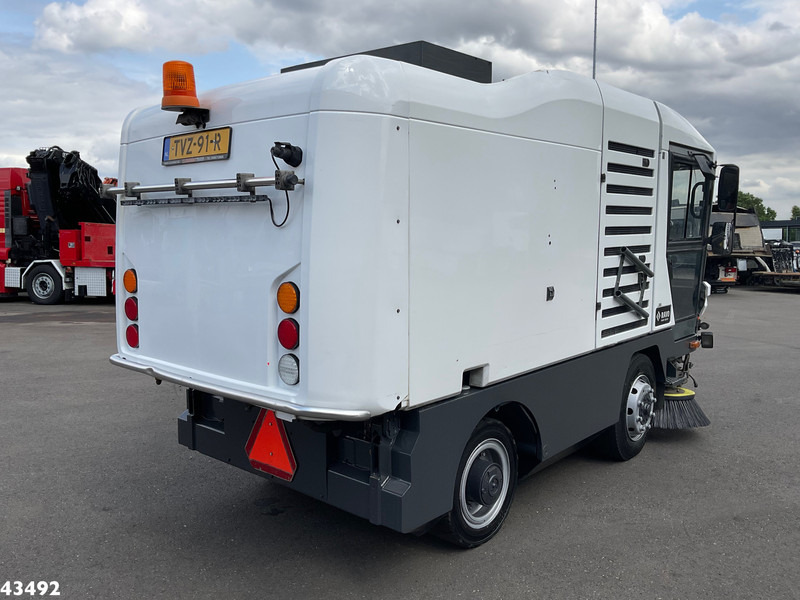 Ravo 540 - Road sweeper: picture 4 Ravo 540 - Road sweeper: picture 4