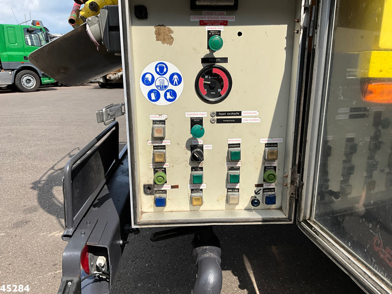 Vacuum truck Renault Midlum 210.15 Kolkenzuiger Just 182.847 km!: picture 14