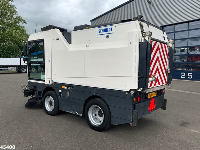 Schmidt Cleango 500 Compact Euro 6 with 3-rd brush - Road sweeper: picture 3 Schmidt Cleango 500 Compact Euro 6 with 3-rd brush - Road sweeper: picture 3