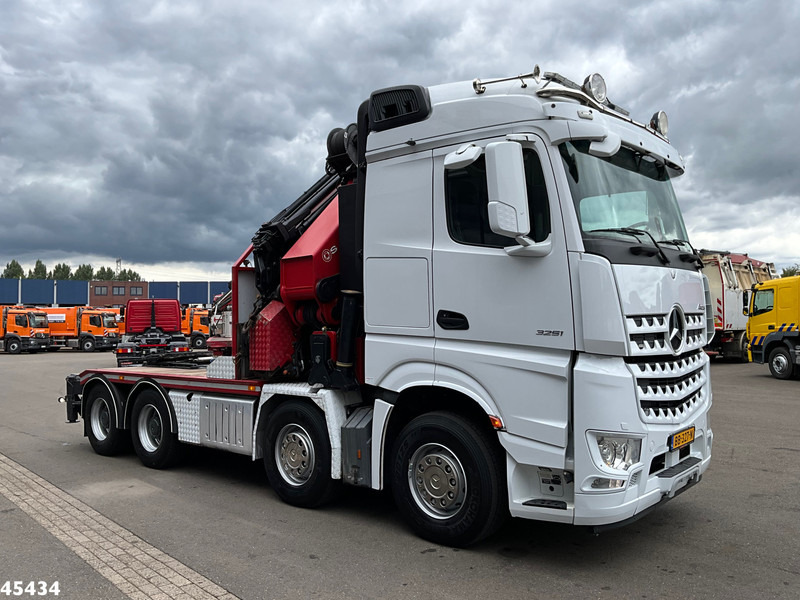 Mercedes-Benz Arocs 3251 8x4 Euro 6 Retarder HMF 85 Tonmeter laadkraan Fly-Jib - Tractor unit: picture 4 Mercedes-Benz Arocs 3251 8x4 Euro 6 Retarder HMF 85 Tonmeter laadkraan Fly-Jib - Tractor unit: picture 4