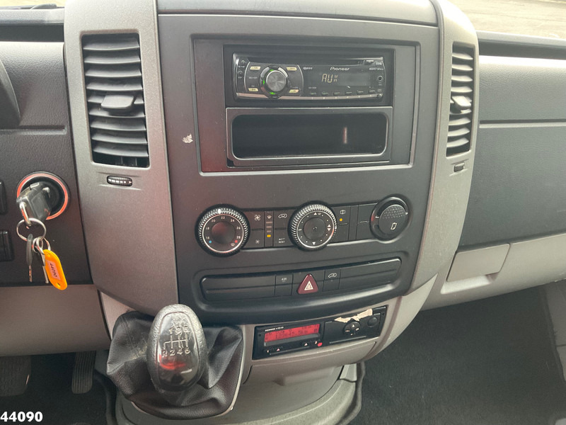 Crane truck Volkswagen Crafter Servicewagen Hiab 1,3 Tonmeter laadkraan Just 123.645 Km!: picture 14
