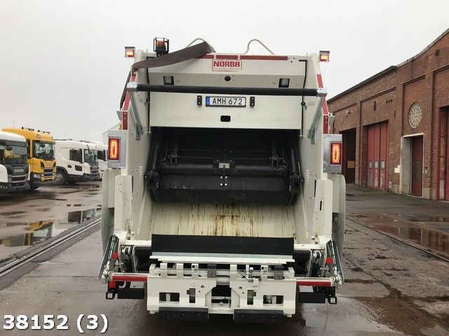 Volvo FE 320 GeesinkNorba - Garbage truck: picture 3 Volvo FE 320 GeesinkNorba - Garbage truck: picture 3