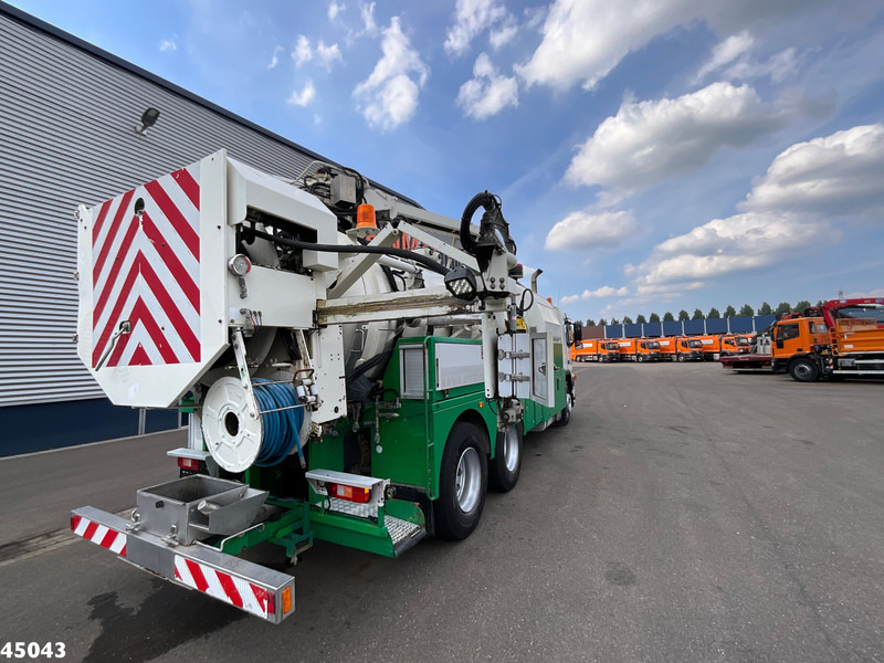 Volvo FM 340 6x4 7m³ Combi kolkenzuiger Just 159.037 km! - Vacuum truck: picture 5 Volvo FM 340 6x4 7m³ Combi kolkenzuiger Just 159.037 km! - Vacuum truck: picture 5