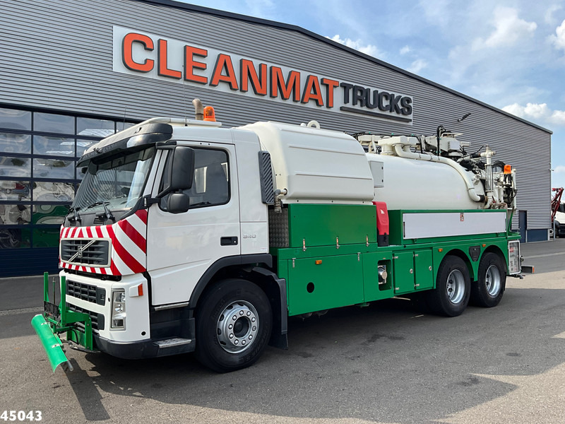Volvo FM 340 6x4 7m³ Combi kolkenzuiger Just 159.037 km! - Vacuum truck: picture 3 Volvo FM 340 6x4 7m³ Combi kolkenzuiger Just 159.037 km! - Vacuum truck: picture 3