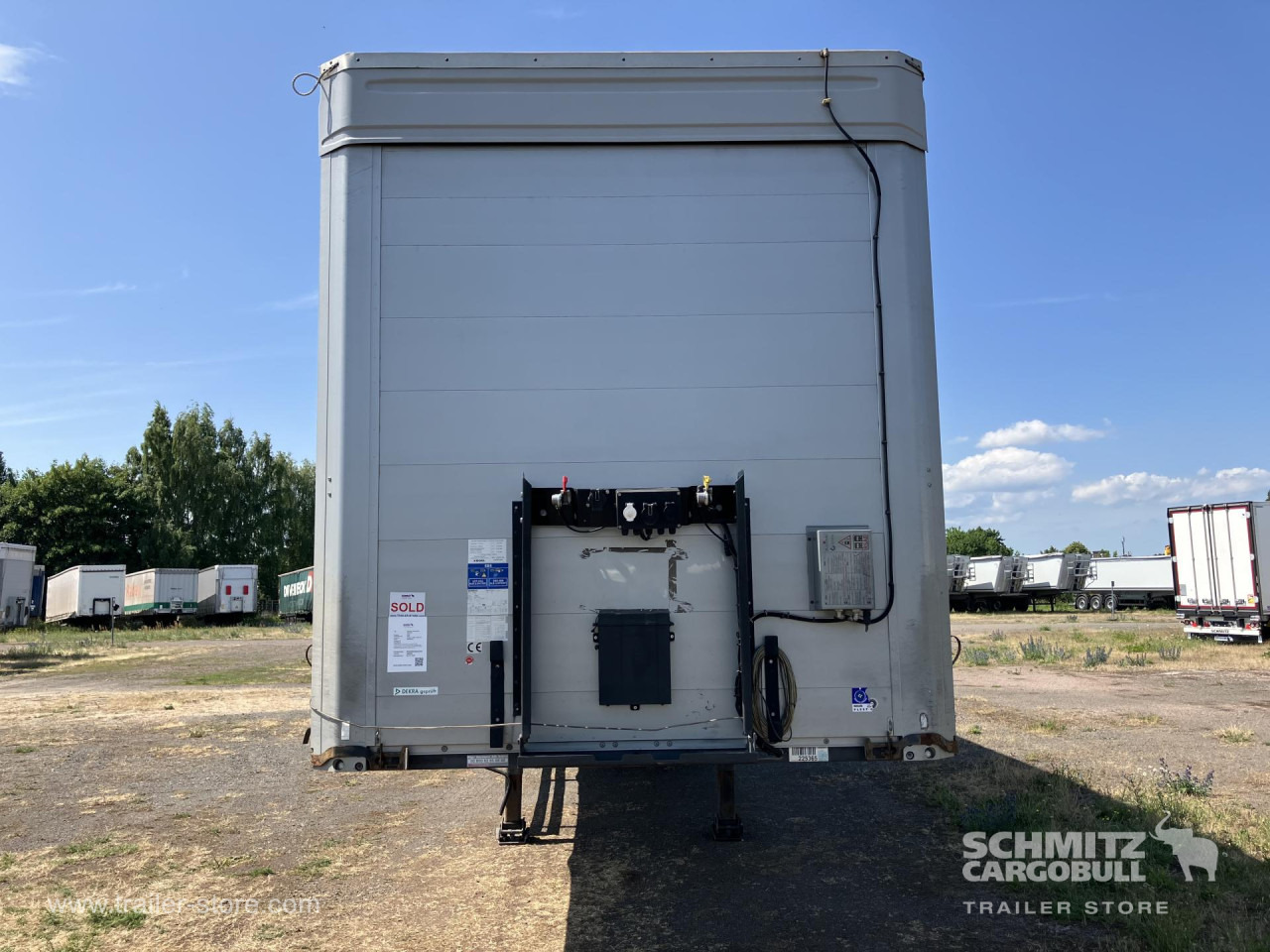 Curtainsider semi-trailer KOEGEL Auflieger Curtainsider Standard: picture 12 Curtainsider semi-trailer KOEGEL Auflieger Curtainsider Standard: picture 12