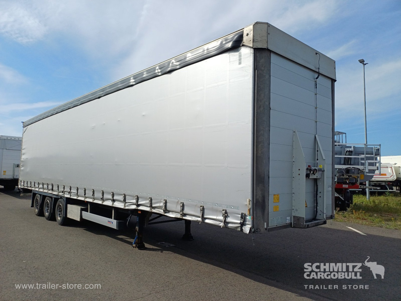 SCHMITZ Auflieger Curtainsider Mega - Curtainsider semi-trailer: picture 1 SCHMITZ Auflieger Curtainsider Mega - Curtainsider semi-trailer: picture 1