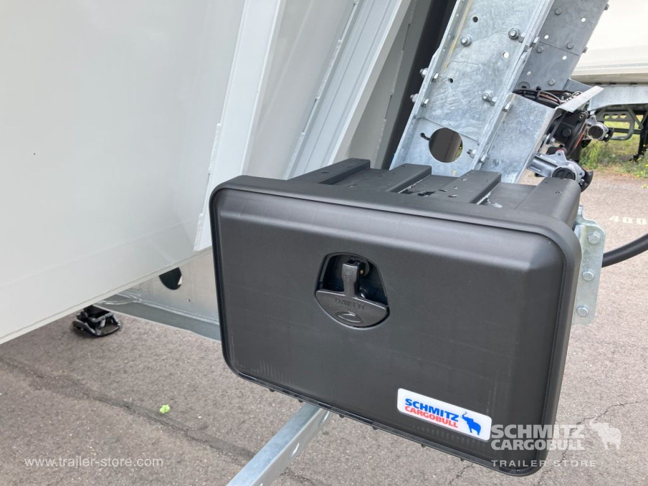 SCHMITZ Auflieger Kipper Alukastenmulde 52m³ - Tipper semi-trailer: picture 2 SCHMITZ Auflieger Kipper Alukastenmulde 52m³ - Tipper semi-trailer: picture 2