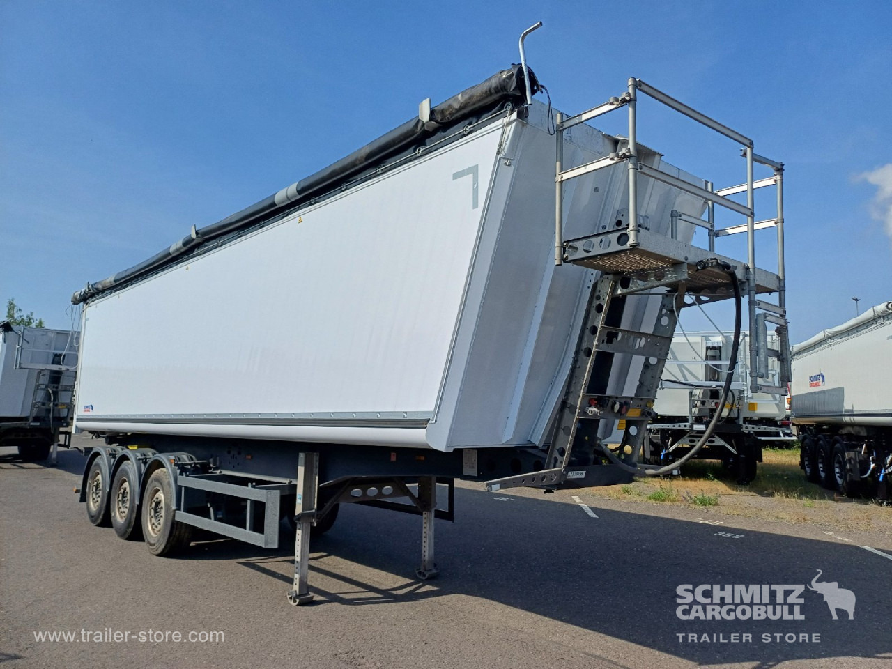 SCHMITZ Auflieger Kipper Alukastenmulde 52m³ - Tipper semi-trailer: picture 1 SCHMITZ Auflieger Kipper Alukastenmulde 52m³ - Tipper semi-trailer: picture 1
