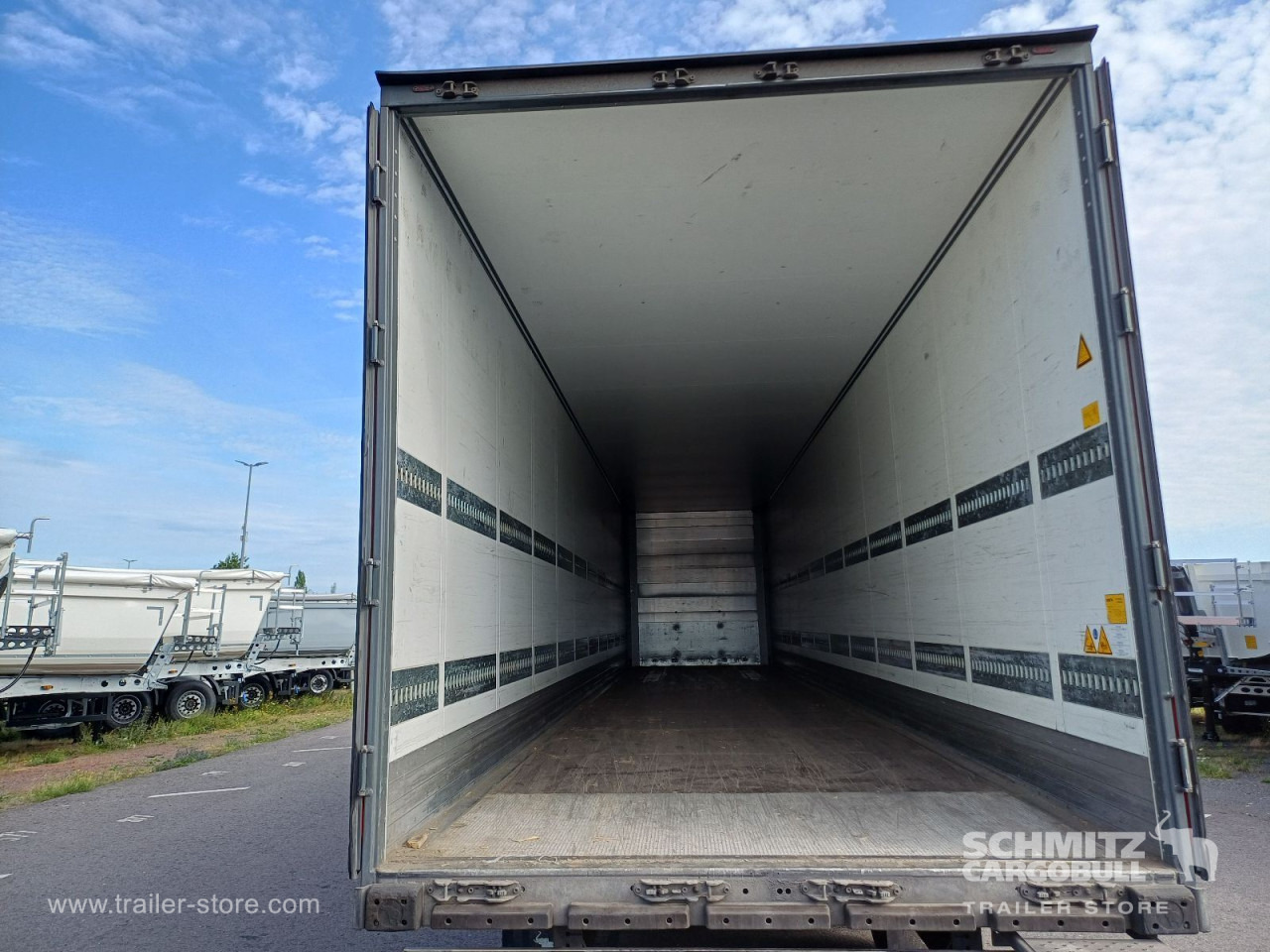 Closed box semi-trailer SCHMITZ Auflieger Trockenfrachtkoffer Standard: picture 9