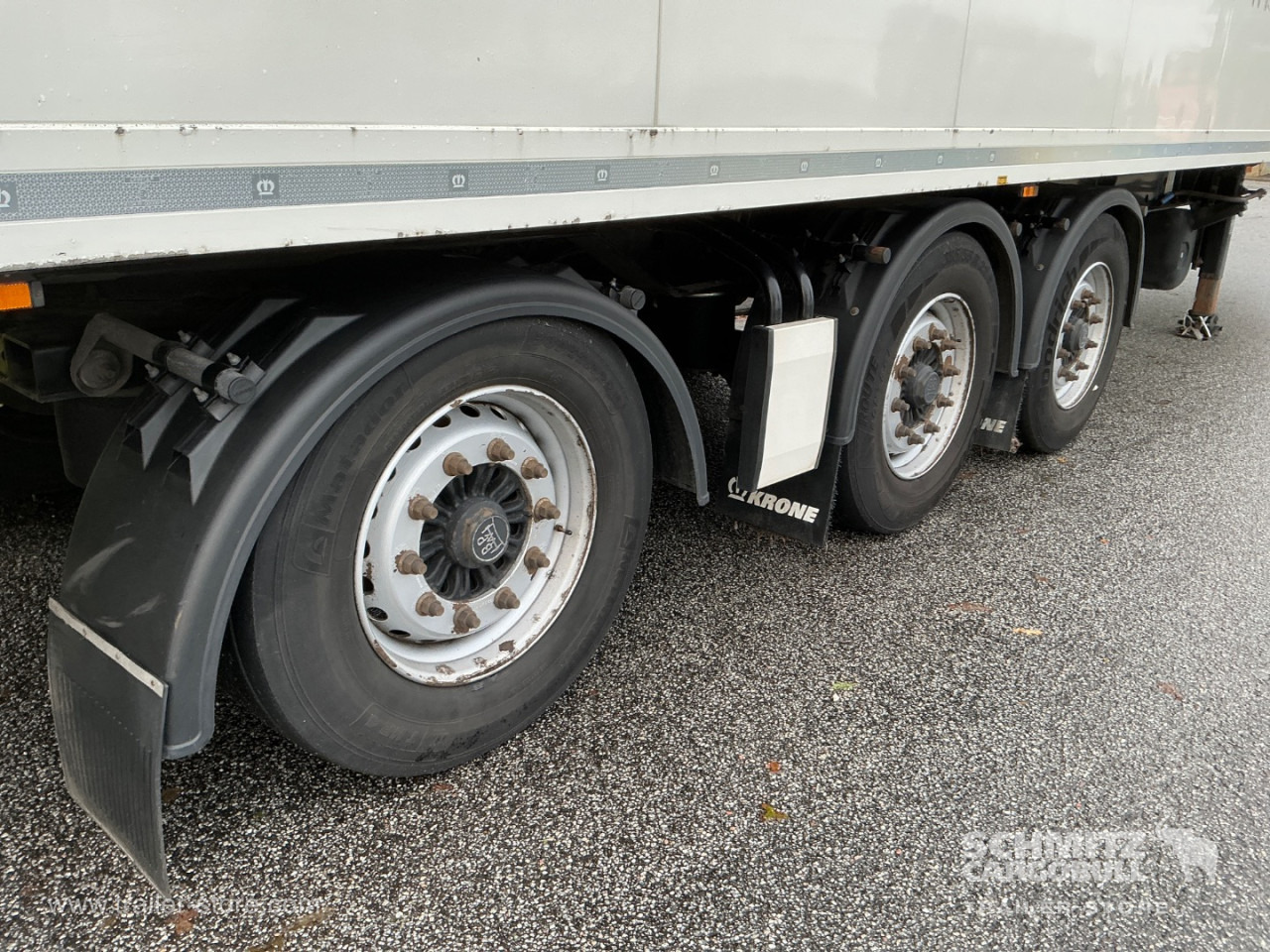 KRONE Reefer Standard Taillift - Isothermal semi-trailer: picture 3 KRONE Reefer Standard Taillift - Isothermal semi-trailer: picture 3