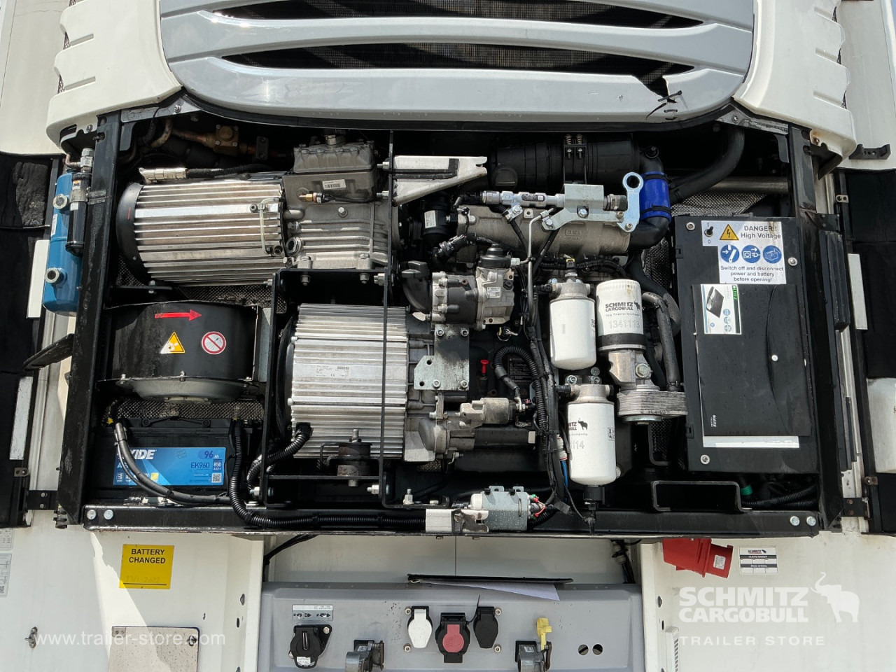 SCHMITZ Reefer Meat hanging system - Isothermal semi-trailer: picture 2 SCHMITZ Reefer Meat hanging system - Isothermal semi-trailer: picture 2