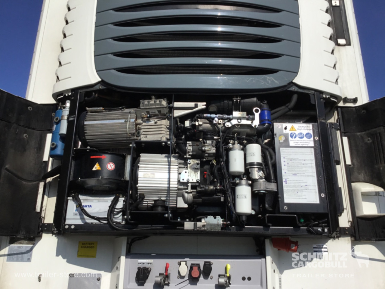 SCHMITZ Reefer Meat hanging system - Isothermal semi-trailer: picture 2 SCHMITZ Reefer Meat hanging system - Isothermal semi-trailer: picture 2