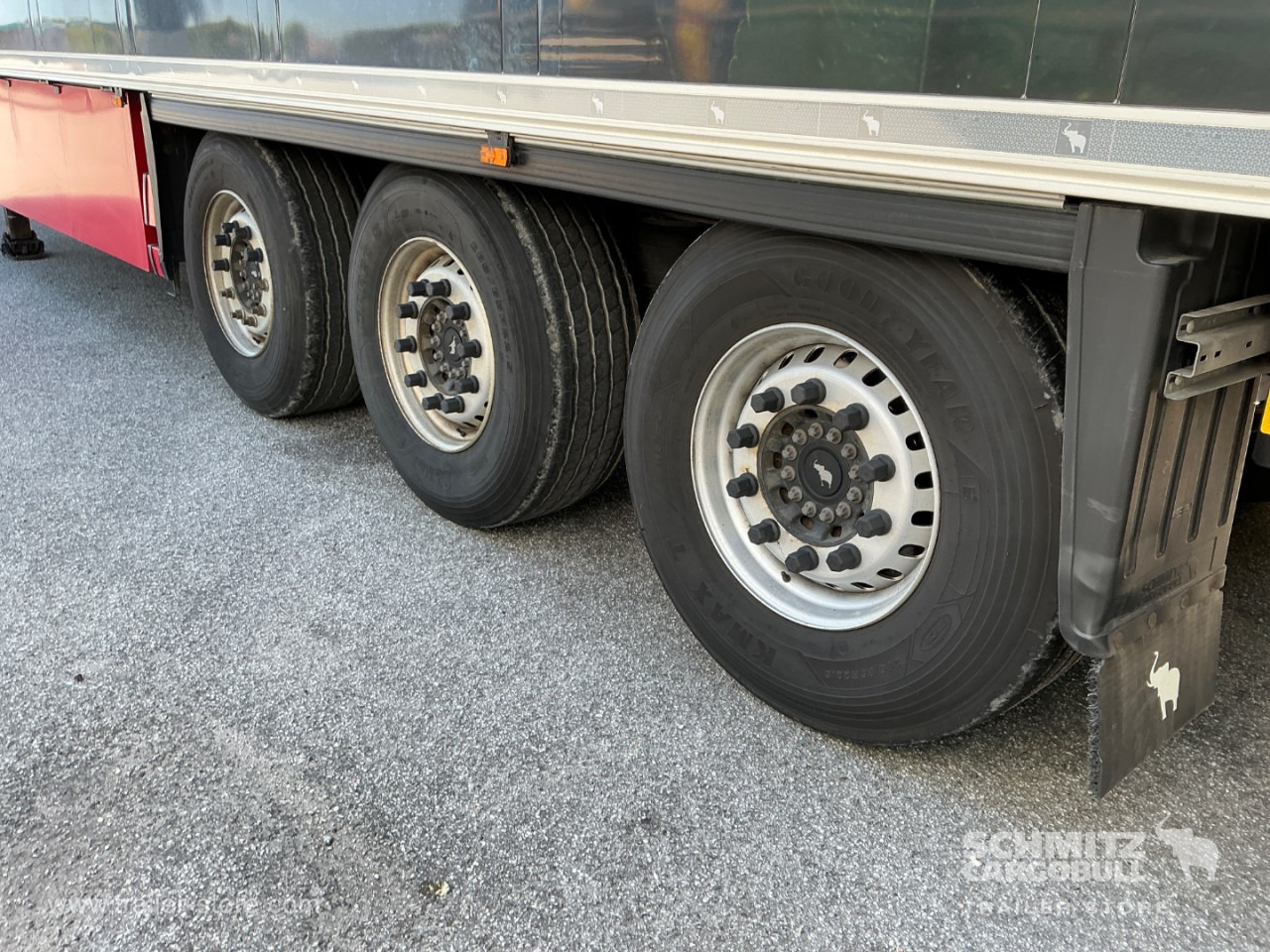 SCHMITZ Reefer Standard Double deck - Isothermal semi-trailer: picture 5 SCHMITZ Reefer Standard Double deck - Isothermal semi-trailer: picture 5