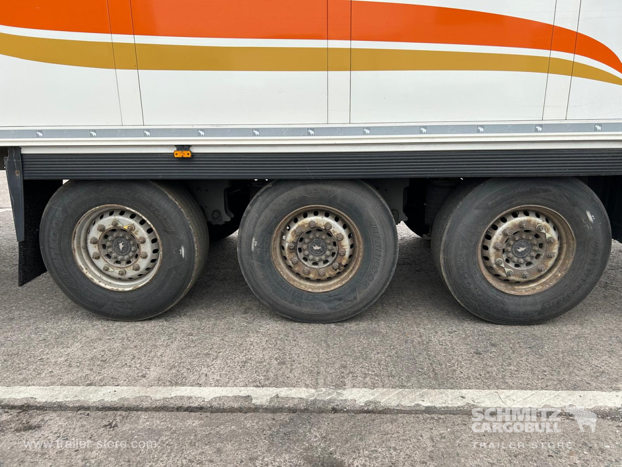 SCHMITZ Reefer Multitemp - Isothermal semi-trailer: picture 2 SCHMITZ Reefer Multitemp - Isothermal semi-trailer: picture 2