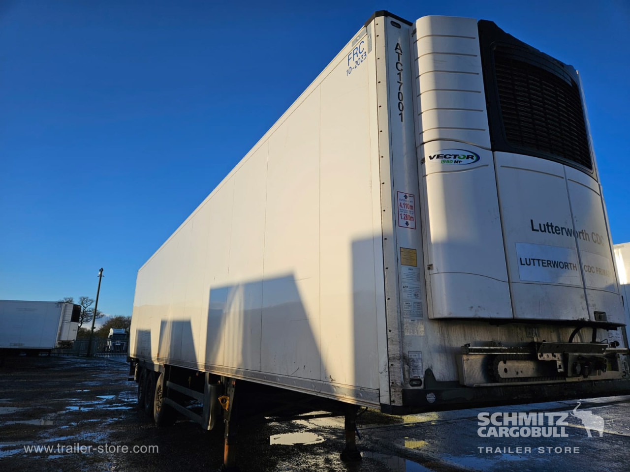 SCHMITZ Reefer Multitemp - Isothermal semi-trailer: picture 1 SCHMITZ Reefer Multitemp - Isothermal semi-trailer: picture 1