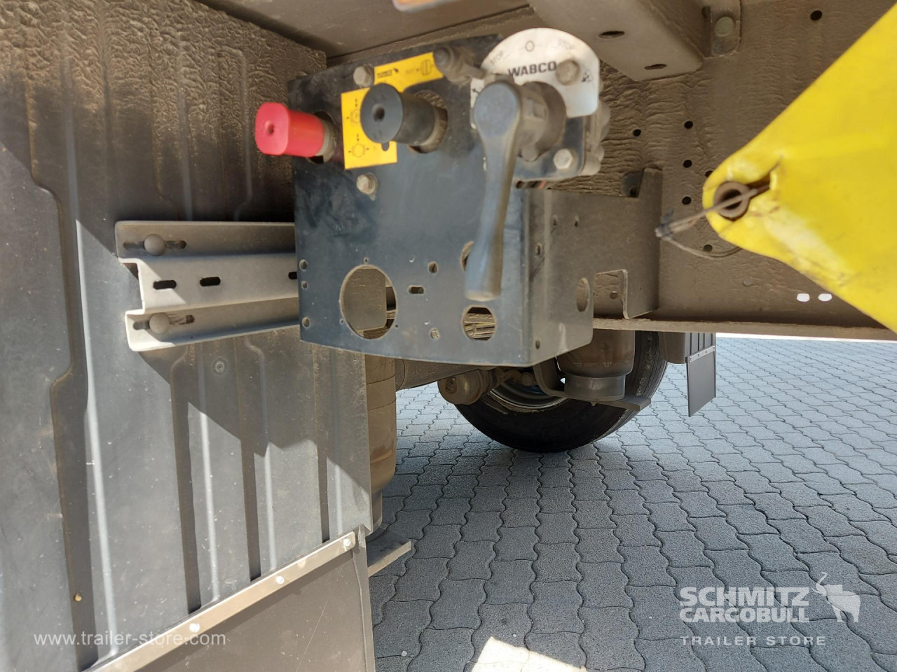 SCHMITZ Curtainsider Mega - Curtainsider semi-trailer: picture 5 SCHMITZ Curtainsider Mega - Curtainsider semi-trailer: picture 5