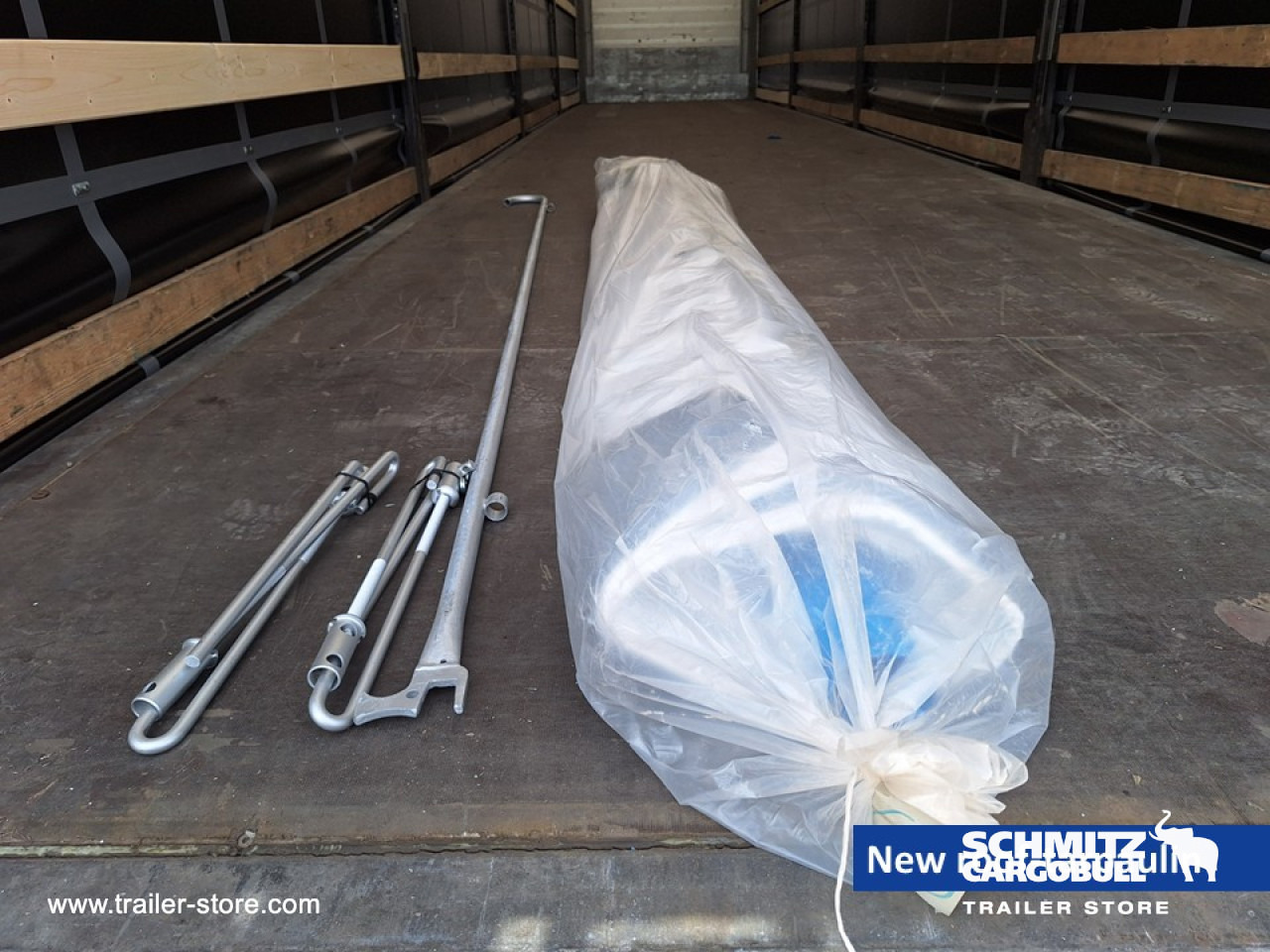 Curtainsider semi-trailer SCHMITZ Curtainsider Mega: picture 9