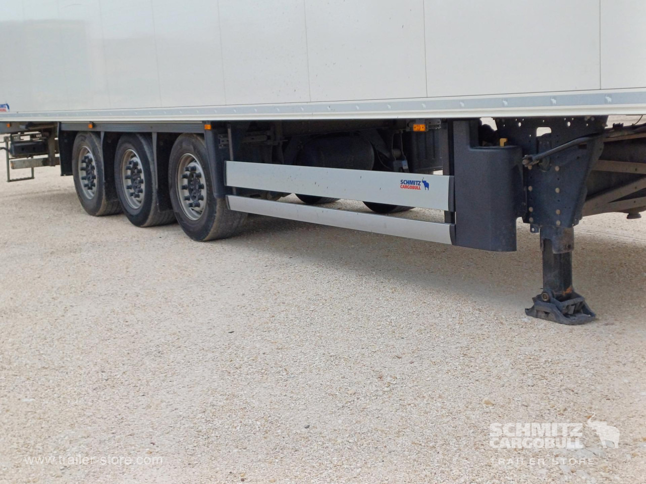 Isothermal semi-trailer SCHMITZ Reefer Multitemp: picture 14