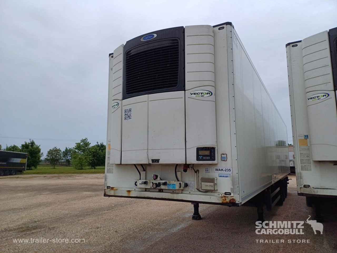 SCHMITZ Reefer Standard - Isothermal semi-trailer: picture 2 SCHMITZ Reefer Standard - Isothermal semi-trailer: picture 2