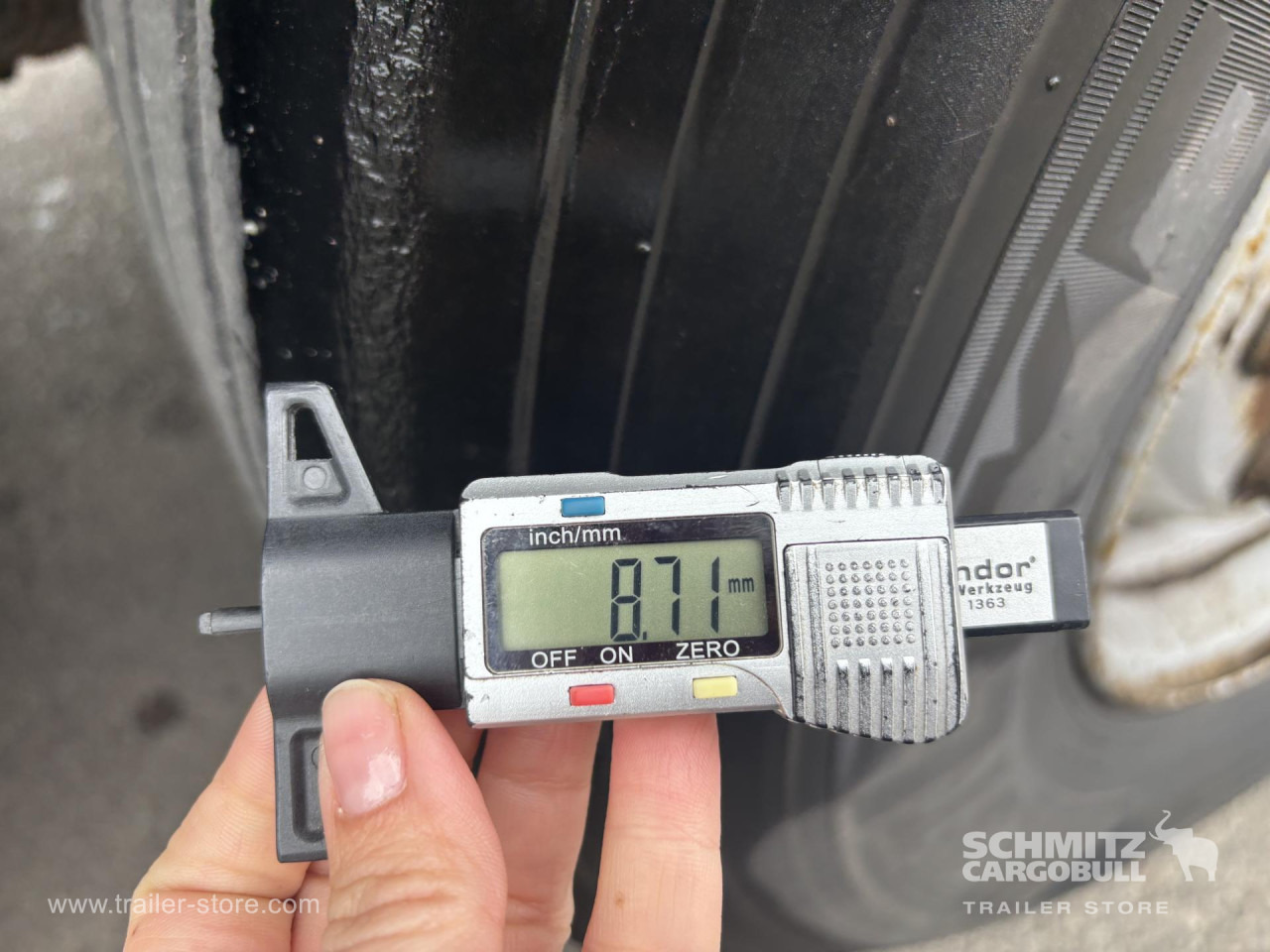 SCHMITZ Curtainsider Standard - Curtainsider semi-trailer: picture 2 SCHMITZ Curtainsider Standard - Curtainsider semi-trailer: picture 2