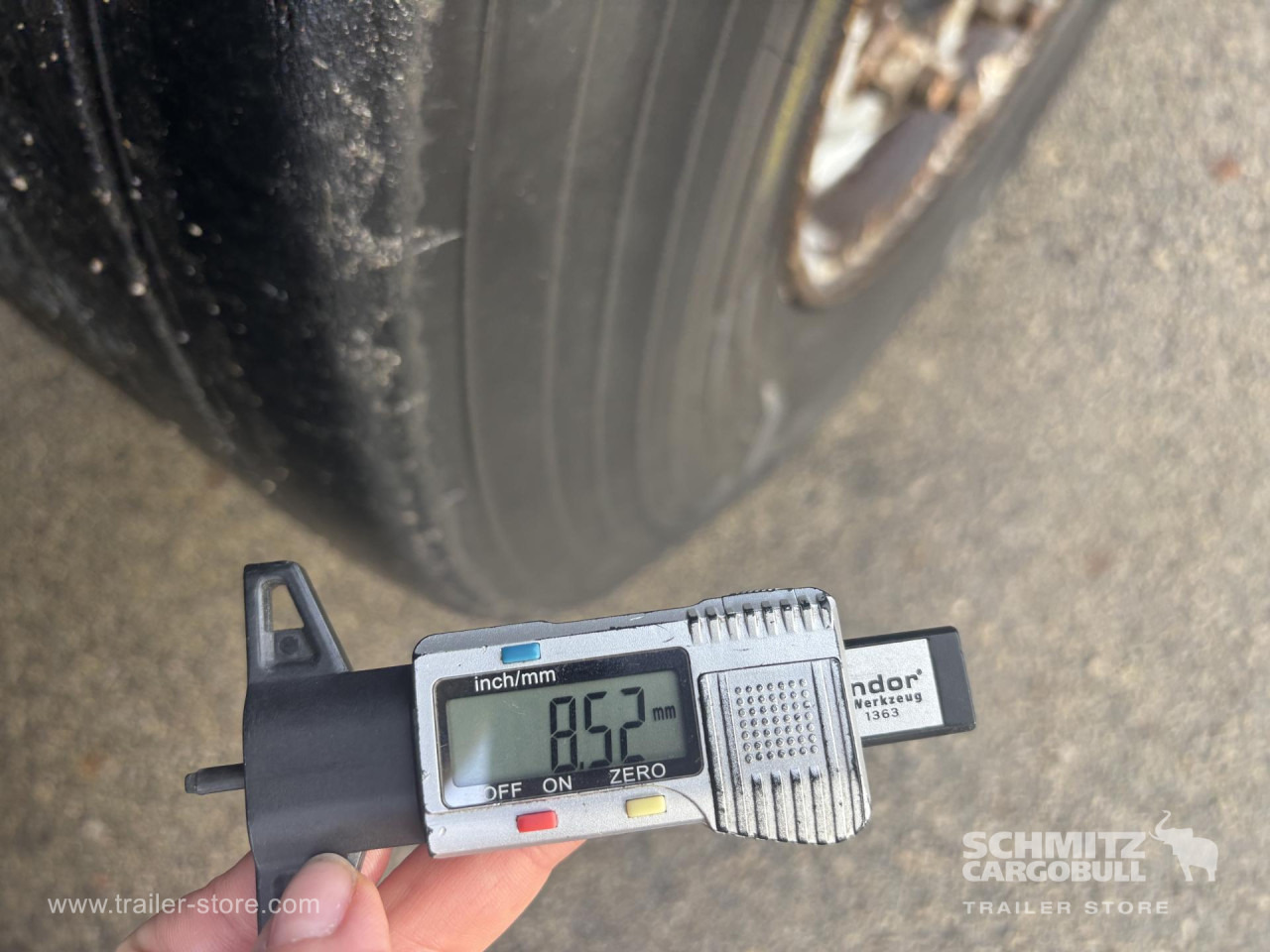 SCHMITZ Curtainsider Standard - Curtainsider semi-trailer: picture 5 SCHMITZ Curtainsider Standard - Curtainsider semi-trailer: picture 5