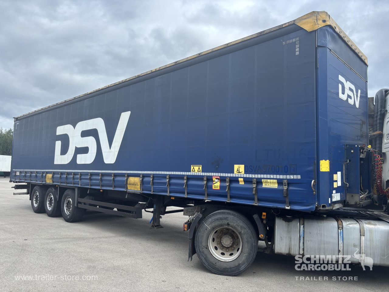 SCHMITZ Curtainsider Standard - Curtainsider semi-trailer: picture 5 SCHMITZ Curtainsider Standard - Curtainsider semi-trailer: picture 5