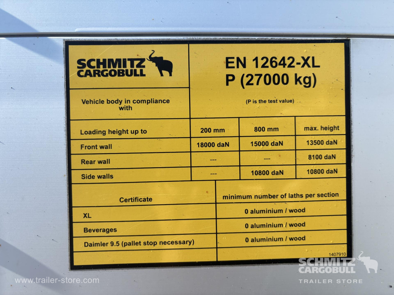 SCHMITZ Curtainsider Standard - Curtainsider semi-trailer: picture 2 SCHMITZ Curtainsider Standard - Curtainsider semi-trailer: picture 2