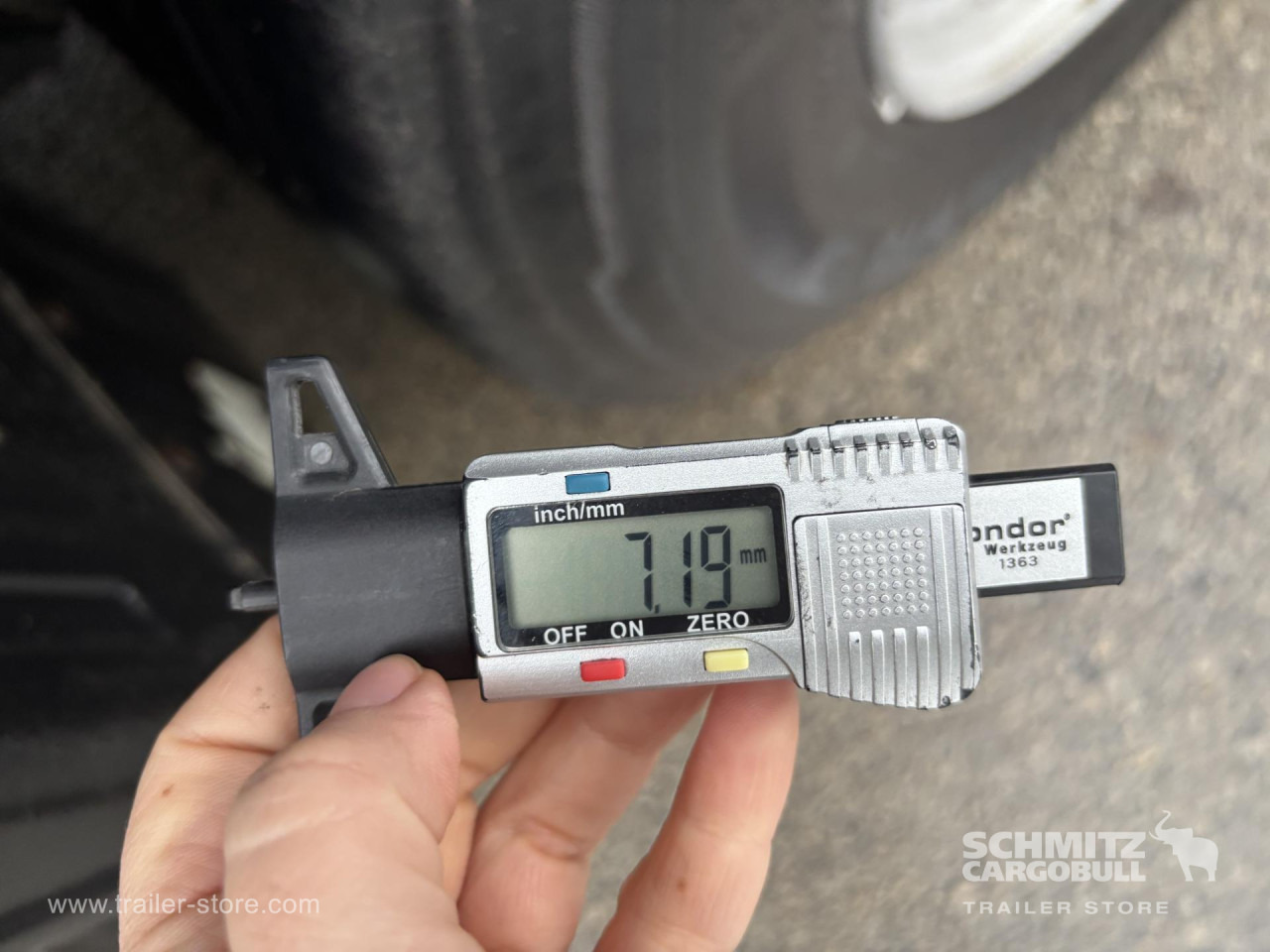 SCHMITZ Reefer Standard - Isothermal semi-trailer: picture 4 SCHMITZ Reefer Standard - Isothermal semi-trailer: picture 4