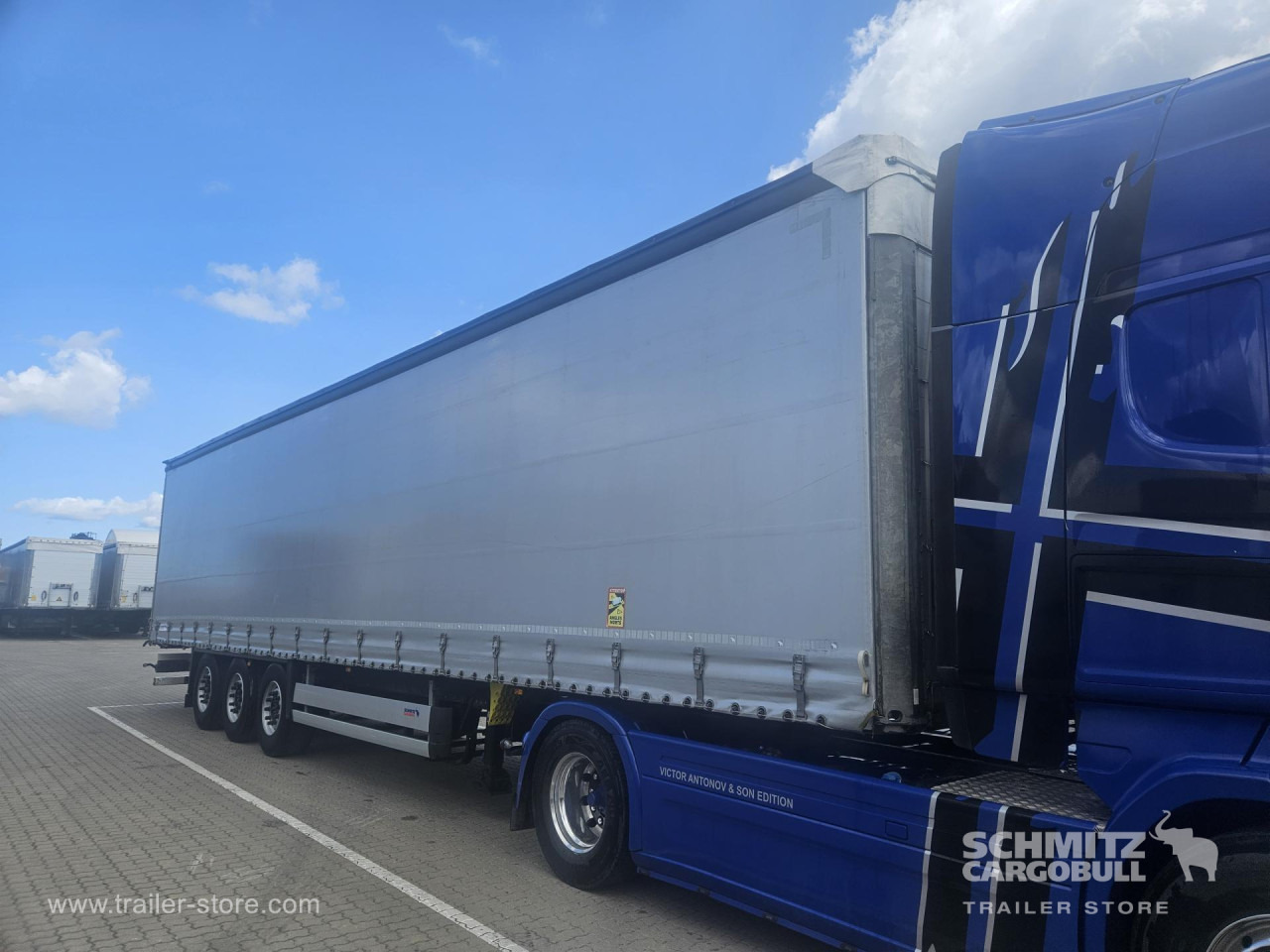 SCHMITZ Curtainsider Standard - Curtainsider semi-trailer: picture 4 SCHMITZ Curtainsider Standard - Curtainsider semi-trailer: picture 4
