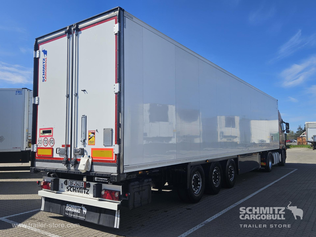 SCHMITZ Reefer Standard Double deck - Isothermal semi-trailer: picture 1 SCHMITZ Reefer Standard Double deck - Isothermal semi-trailer: picture 1