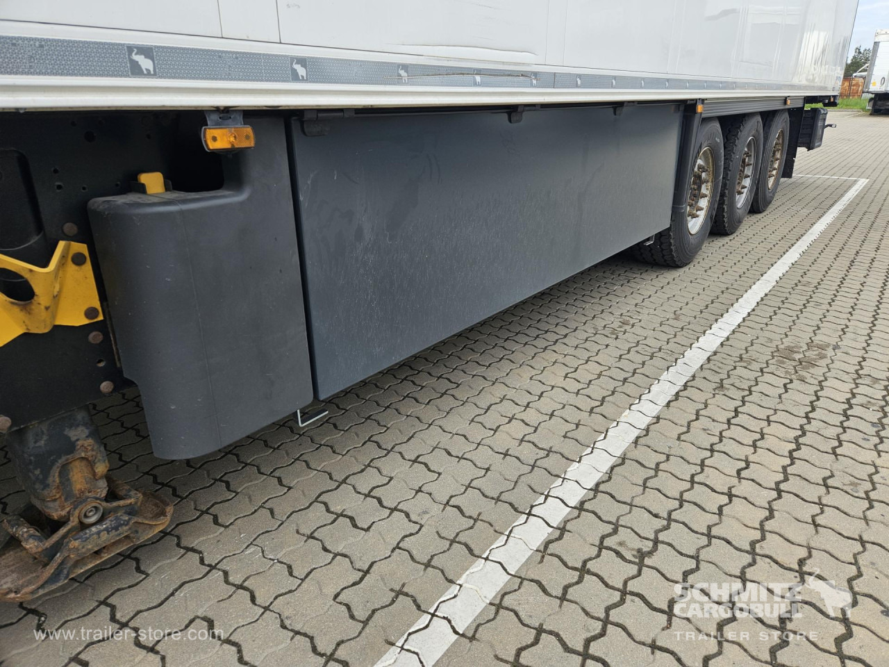 SCHMITZ Reefer Standard Double deck - Isothermal semi-trailer: picture 5 SCHMITZ Reefer Standard Double deck - Isothermal semi-trailer: picture 5
