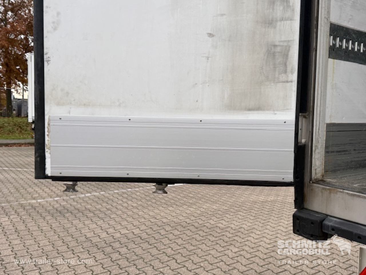SCHMITZ Oplegger Vries Multitemp Double deck - Isothermal semi-trailer: picture 2 SCHMITZ Oplegger Vries Multitemp Double deck - Isothermal semi-trailer: picture 2