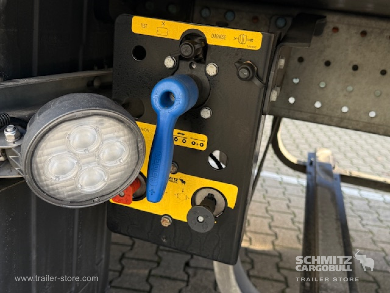 SCHMITZ Oplegger Vries Multitemp - Isothermal semi-trailer: picture 4 SCHMITZ Oplegger Vries Multitemp - Isothermal semi-trailer: picture 4